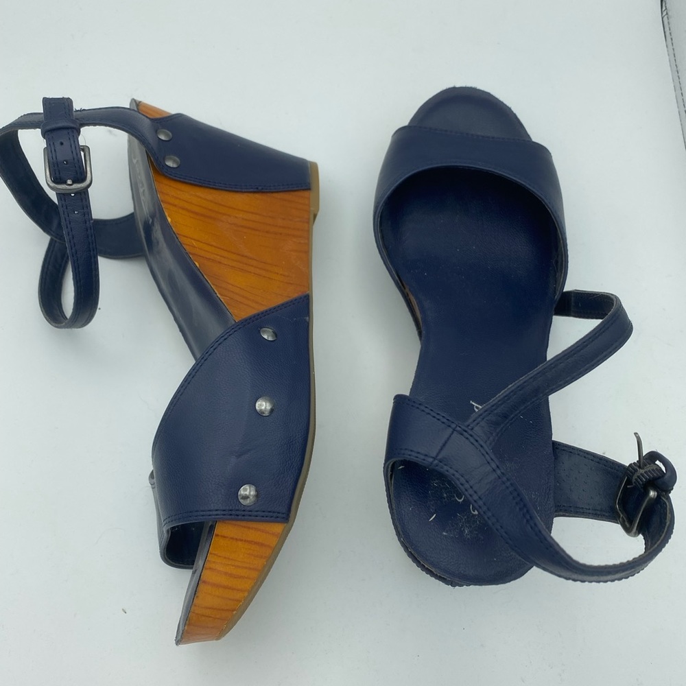 COPY - Lucky Brand Wedge Heel shoes dark blue and wooden bottom. Never worn